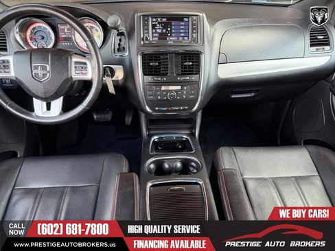 Used 2019 Dodge Grand Caravan GT FWD image 18