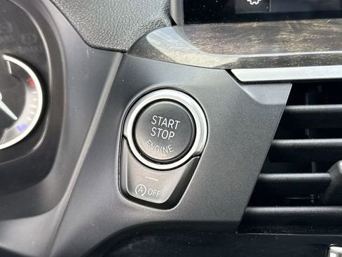 Used 2019 BMW X3 xDrive30i w/ Premium Package image 19