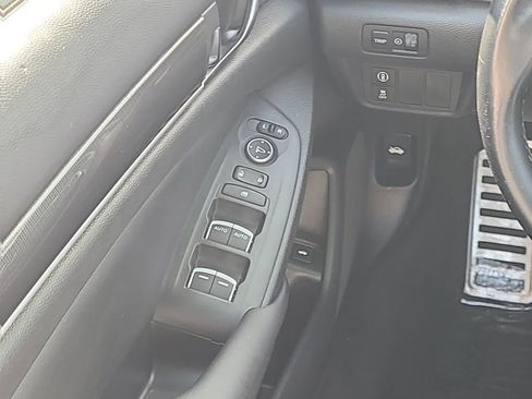 Used 2022 Honda Accord Sport image 31