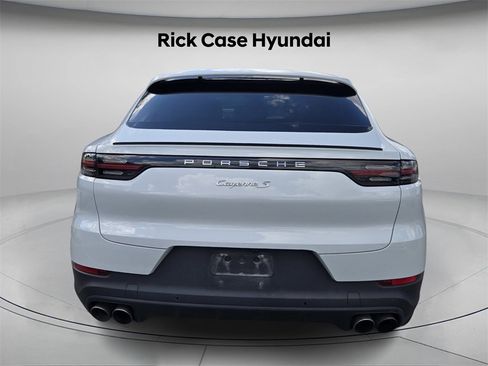 Used 2020 Porsche Cayenne S image 6