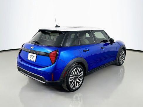 Certified 2025 MINI Cooper S image 5