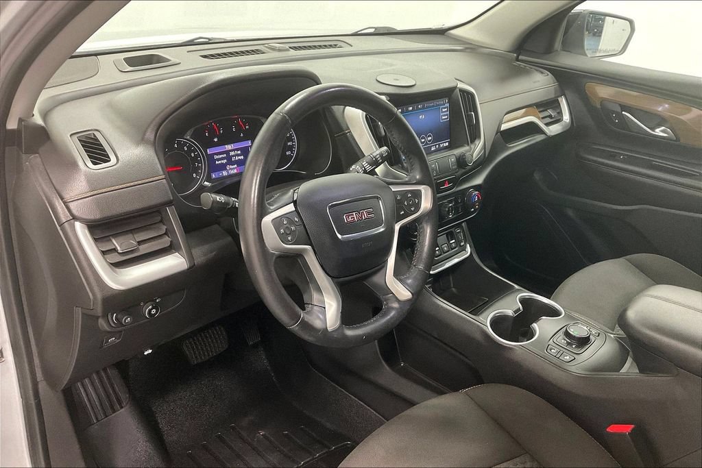 Used 2021 GMC Terrain SLE w/ Driver Convenience Package FWD image 13