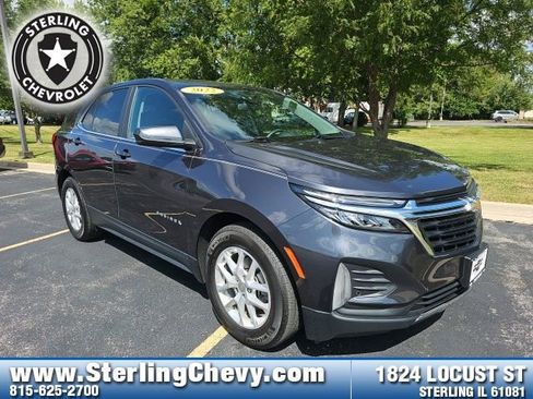 Used 2022 Chevrolet Equinox LT image 3