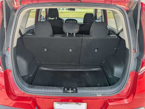 Used 2022 Kia Soul LX FWD image 12