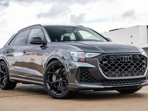 New 2026 Audi RS Q8 performance AWD/4WD image 1