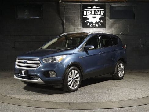 Used 2018 Ford Escape Titanium AWD/4WD image 1