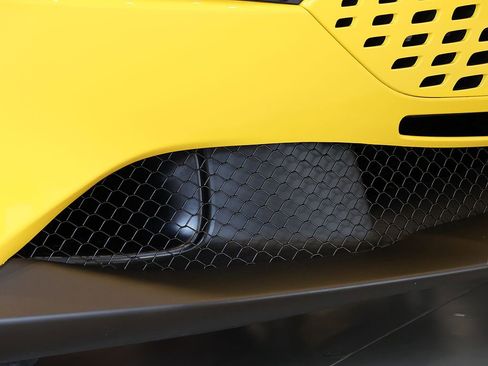 Certified 2025 Ferrari Roma Spider RWD image 16