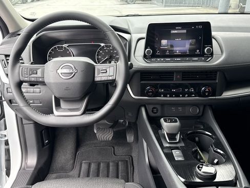 New 2026 Nissan Rogue SV AWD/4WD image 14