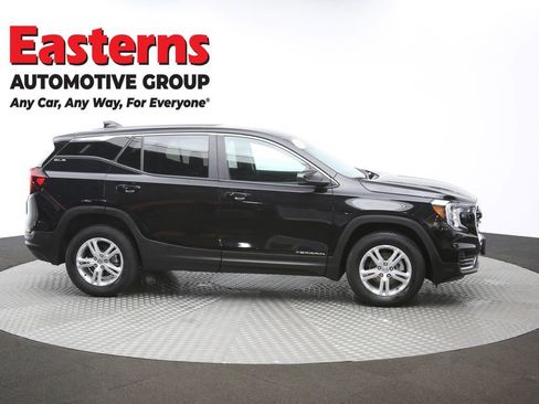 Used 2022 GMC Terrain SLE image 46