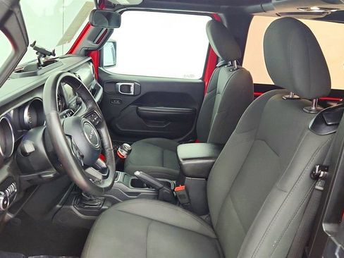 Used 2019 Jeep Wrangler Sport image 19