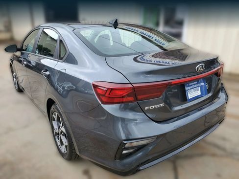 Used 2021 Kia Forte LXS FWD image 10