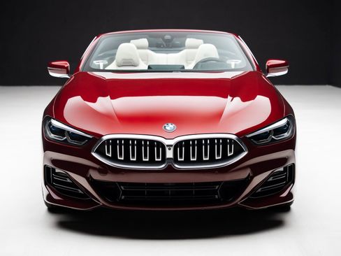 Used 2023 BMW 840i Convertible w/ Comfort Seating Package RWD image 9