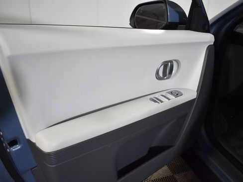 Used 2022 Hyundai Ioniq 5 SE AWD/4WD image 7