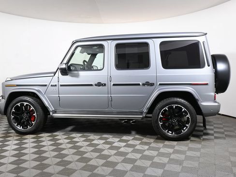 Certified 2021 Mercedes-Benz G 63 AMG 4MATIC image 2