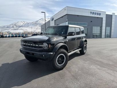 New 2024 Ford Bronco Outer Banks w/ Sasquatch Package