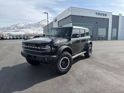New 2024 Ford Bronco Outer Banks w/ Sasquatch Package AWD/4WD image 1