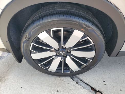 New 2025 Mitsubishi Outlander SE image 7