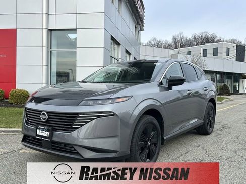 New 2025 Nissan Murano SV image 1