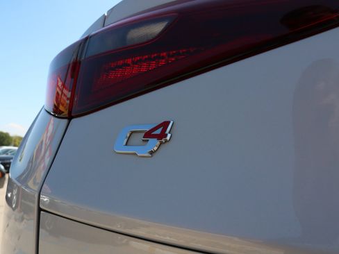 Used 2020 Alfa Romeo Stelvio Ti w/ Active Blind Spot Package image 16