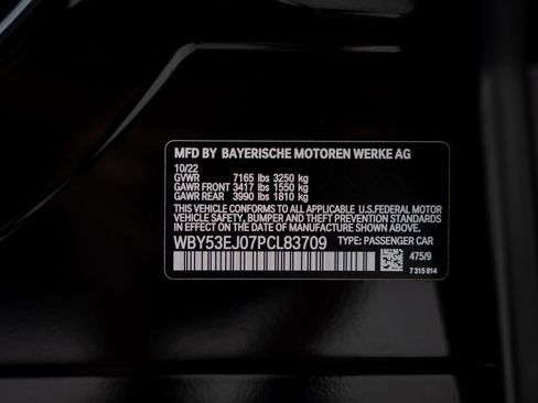 Used 2023 BMW i7 xDrive60 w/ Executive Package 2 image 56