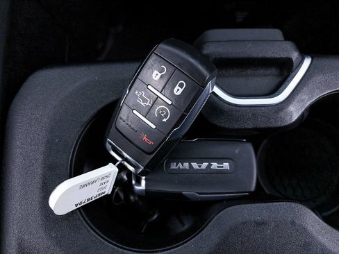 Used 2022 RAM 2500 Laramie w/ Night Edition AWD/4WD image 28