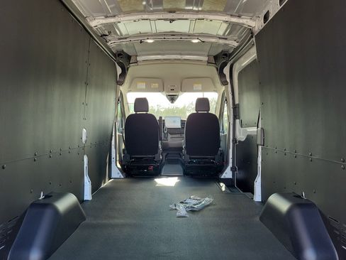 New 2026 Ford Transit 250 148 Medium Roof w/ Load Area Protection Package image 9