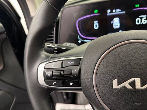 Certified 2023 Kia Sportage EX FWD image 41