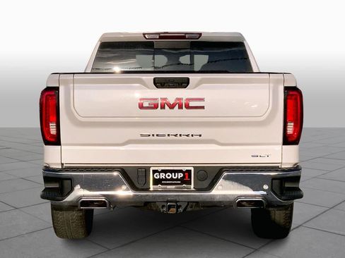 Used 2024 GMC Sierra 1500 SLT image 4