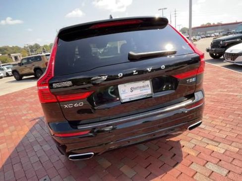 Used 2019 Volvo XC60 T5 R-Design w/ Protection Package Premier FWD image 8
