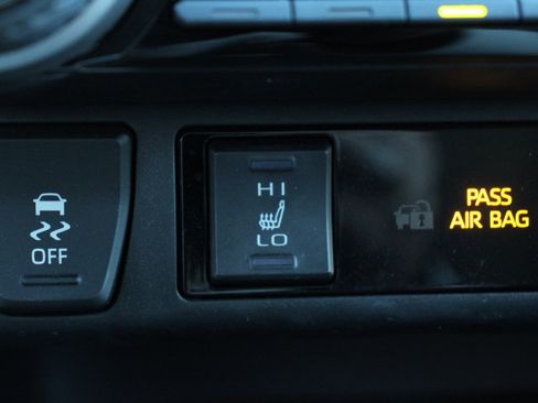 Certified 2024 Toyota RAV4 SE AWD/4WD image 28