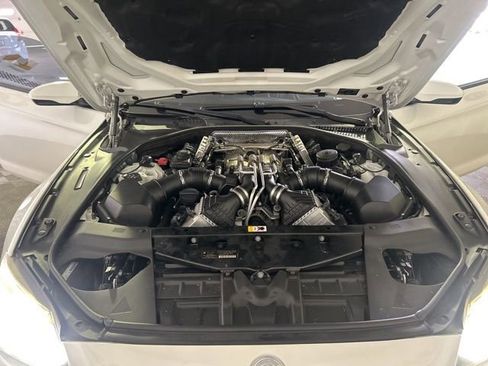 Used 2013 BMW M6 Coupe image 37