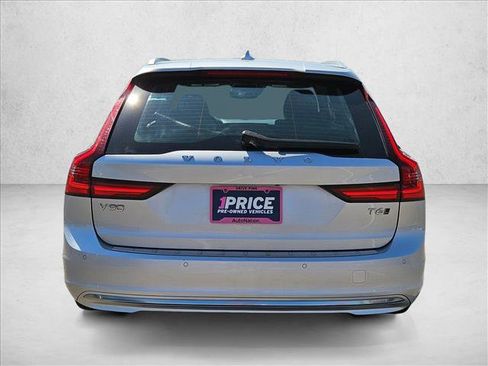 Used 2021 Volvo V90 T6 Inscription image 7