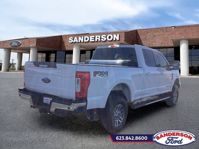 Used 2017 Ford F250 Lariat w/ Lariat Value Package AWD/4WD image 3