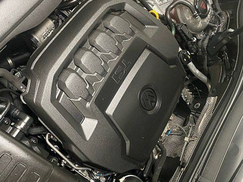 Used 2020 Volkswagen Tiguan S image 20