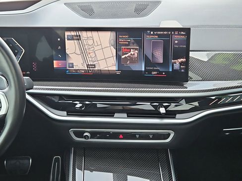 Used 2023 BMW X7 M60i w/ Executive Package image 15