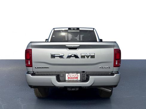 New 2026 RAM 2500 Laramie AWD/4WD image 8