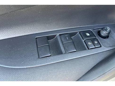 Used 2023 Toyota Corolla LE FWD image 12