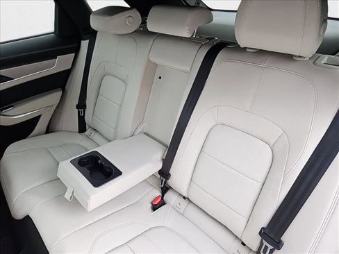 New 2026 Jaguar F-PACE R-Dynamic S image 11