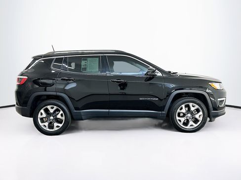 Used 2019 Jeep Compass Limited image 10
