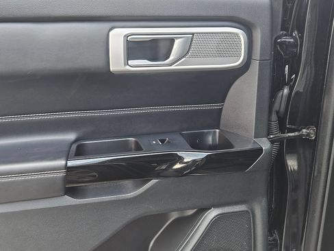 Used 2021 Ford Explorer ST w/ Equipment Group 401A AWD/4WD image 23