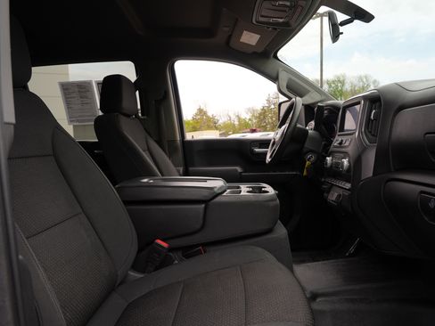 Used 2021 GMC Sierra 2500 4x4 Crew Cab w/ Convenience Package image 31