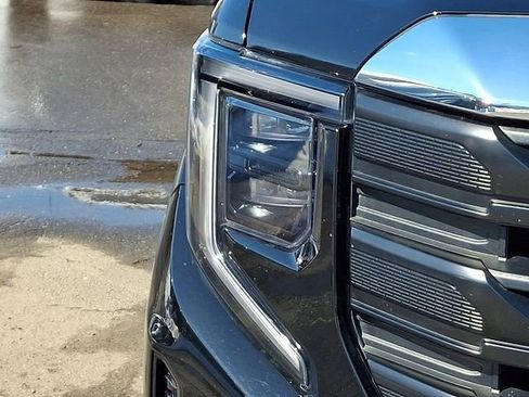 Used 2024 GMC Sierra 1500 Pro w/ Pro Value Package AWD/4WD image 35