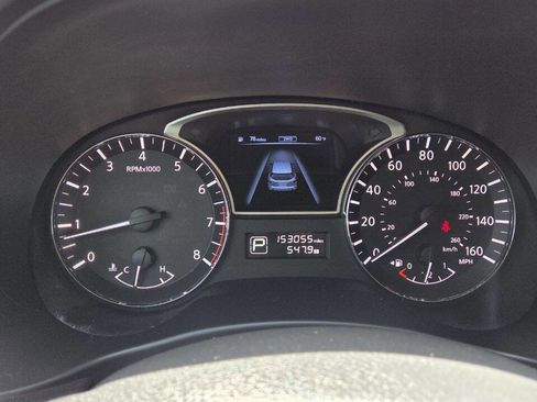 Used 2014 Nissan Pathfinder SV AWD/4WD image 19