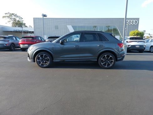 Used 2025 Audi Q3 2.0T Premium Plus w/ Premium Plus Package AWD/4WD image 8