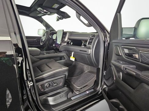 New 2026 RAM 1500 Limited AWD/4WD image 39