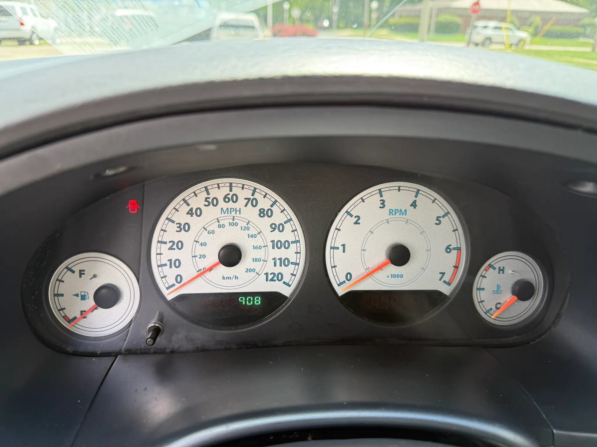 Used 2005 Chrysler Town & Country LX w/ Popular Equipment Group II FWD image 6