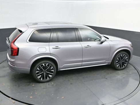 New 2026 Volvo XC90 B6 Plus w/ Protection Package Premier image 37