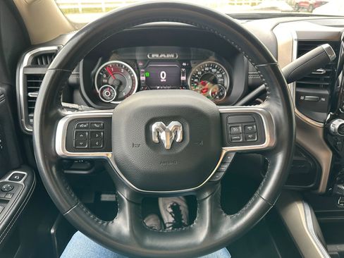 Used 2022 RAM 4500 Laramie image 17