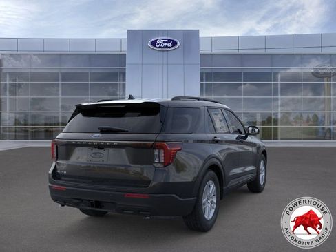 New 2026 Ford Explorer Active RWD image 10