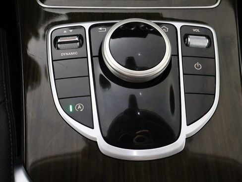 Used 2019 Mercedes-Benz C 300 Sedan w/ Premium Package image 48